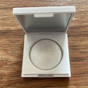 Makeup By Mario Master Crystal Reflector - Quartz